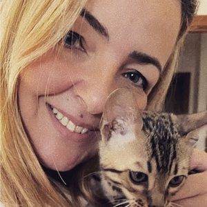 Meet your Posher, Luciana